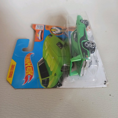 Hot Wheels HW Muscle Mania '69 Dodge Charger Daytona new