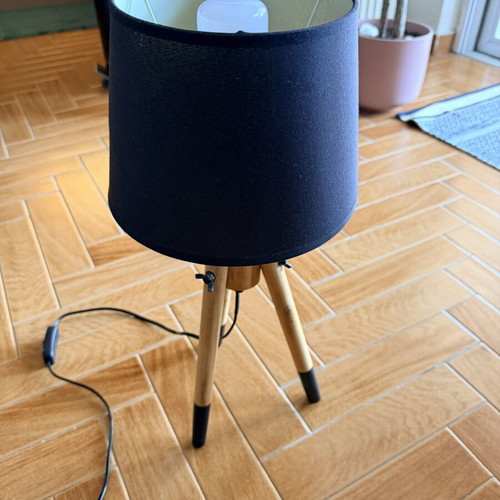 Xiaomi WiFi lamp white and RGB with table lamp like new