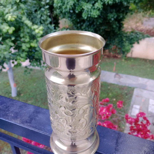 Brass ornate vase like new
