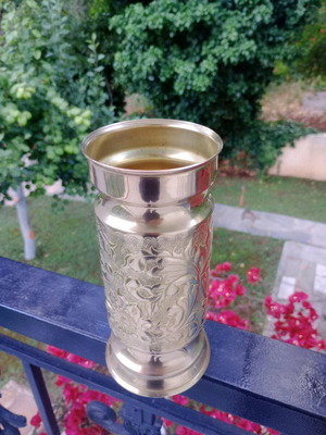 Brass ornate vase like new