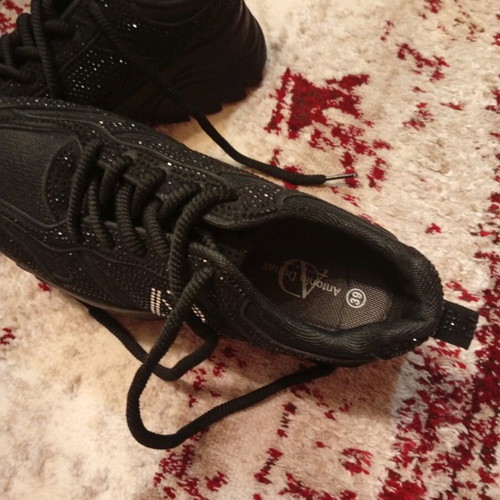 Snickers athletic shoes like new with rhinestones Voi Noi size 39 black