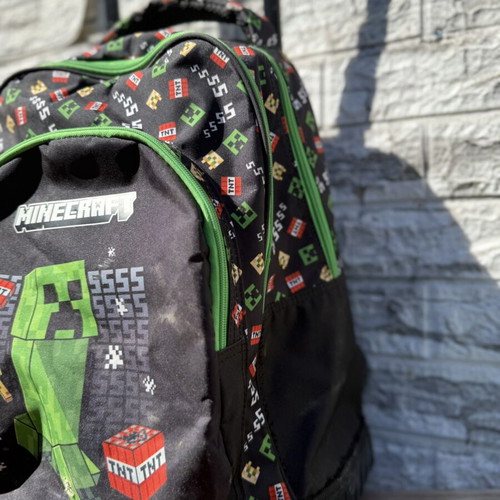 Minecraft School Backpack like new with Creeper design