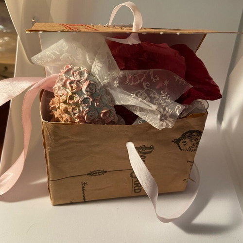 Decorative heart new, scented with plaster and bottle