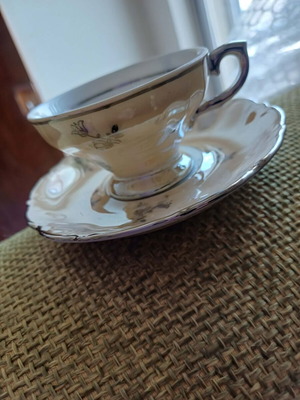Vintage coffee porcelain set like new, 6 cups with saucers