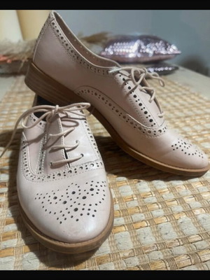 Oxford women's shoes like new, pastel pink, size 38