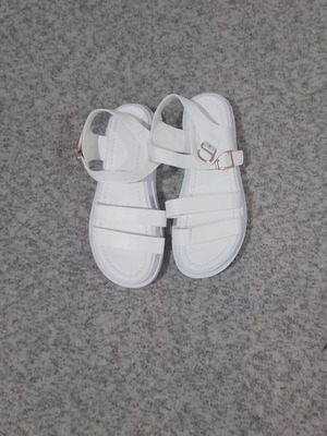 White sandals without heels, new, size 38