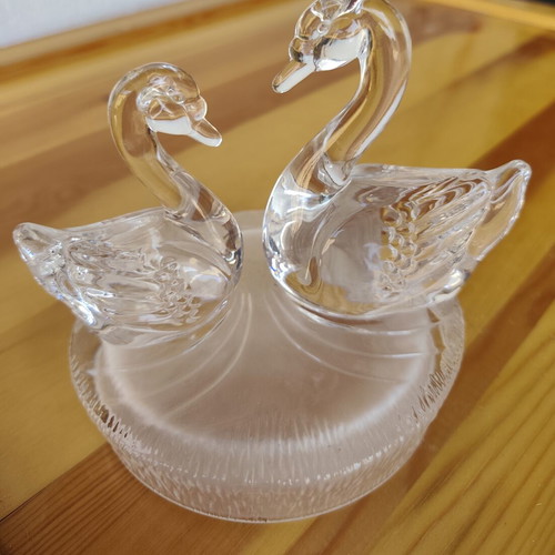 Crystal decorative swans like new by RCR Royal Crystal Rocks