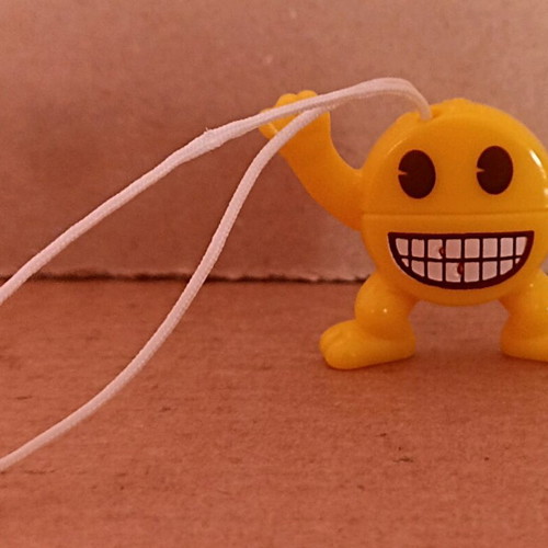Kinder Joy emoji music 2018 like new