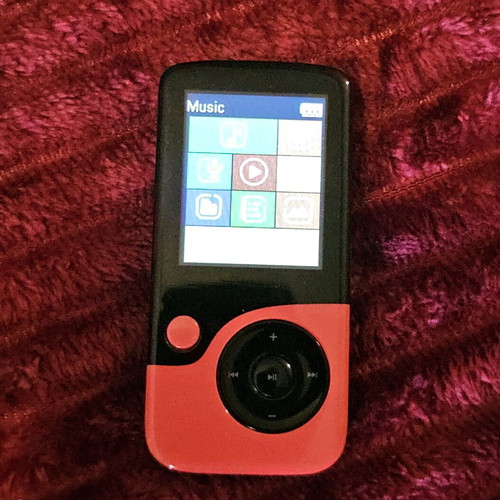 Mp3/mp4 Crypto like new, 1.8 inch TFT LCD screen, 8GB memory