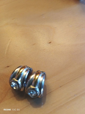 Earrings vintage with clips used