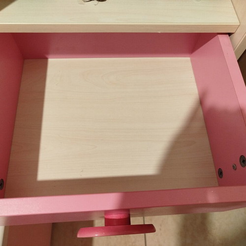 Cilek Princess Shelf Unit like new, pink details, sturdy design