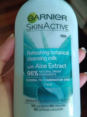 Garnier SkinActive γαλάκτωμα καθαρισμού σαν καινούργιο