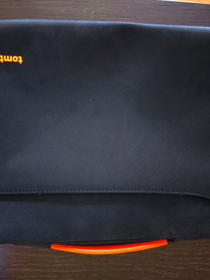 Tomtoc laptop tablet case 12 inches like new, black