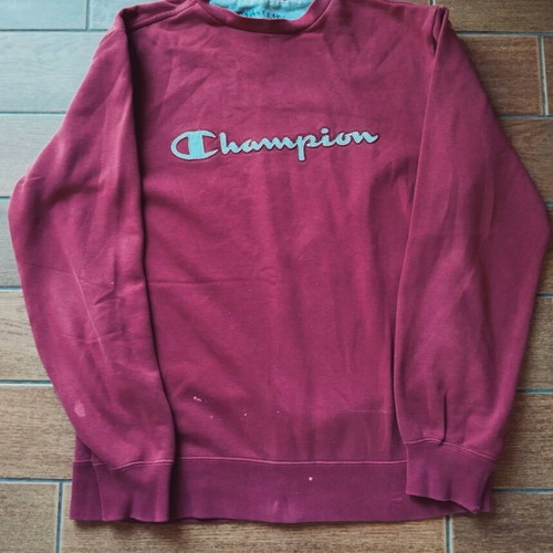 Champion sweatshirt used, size Large, burgundy