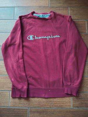 Champion sweatshirt used, size Large, burgundy