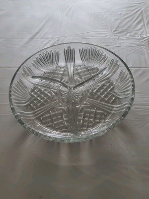 Vintage nut platter like new with embossed design
