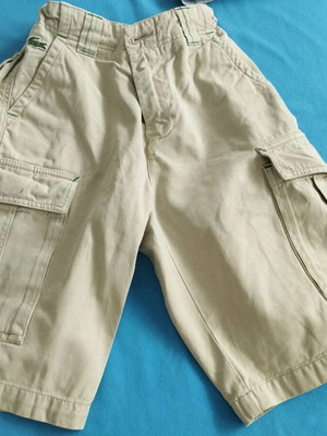 Lacoste Kids Cargo Bermuda Shorts size 8 beige like new