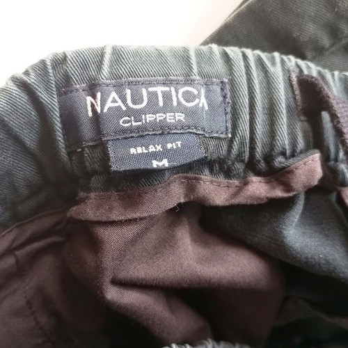 Nautica men's blue bermuda shorts like new, size M