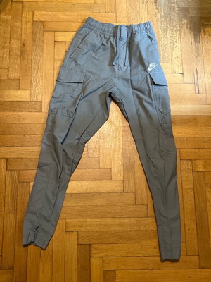 Nike cargo pants like new, gray, size XS