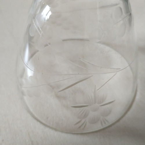 Vintage etched wine glasses set of 2 like new