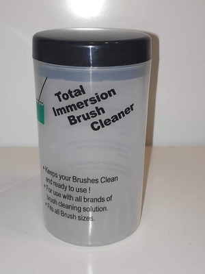 Brush cleaning container new