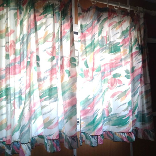Fabric curtains used, pack of 2, size 1x1.30 each