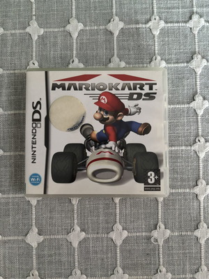 Mario Kart DS game