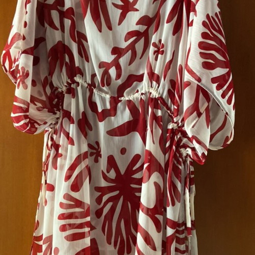 Women's kaftan H&M like new, sizes M L, white and red