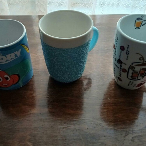 Mugs used, set of 5, very good condition