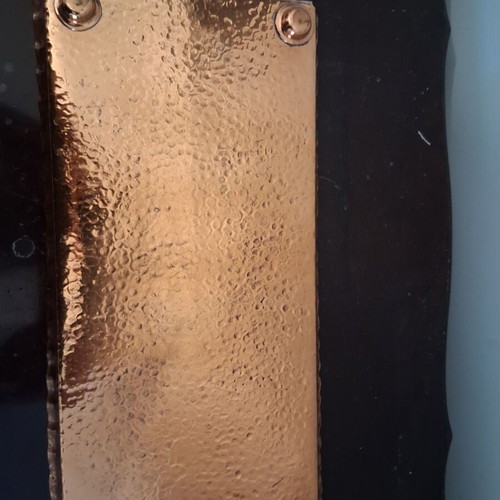 Copper hammered tray with feet, 37.5 x 16 cm