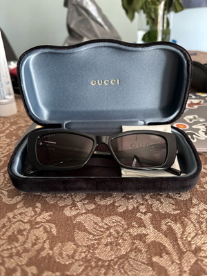 Γυαλιά ηλίου Gucci γυναικεία μαύρα μοντέλο GG1681S 001 καινούργια
