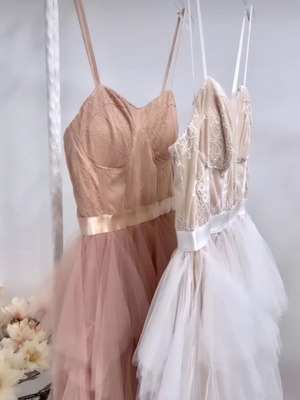 InstyleShop midi nude dress size medium like new