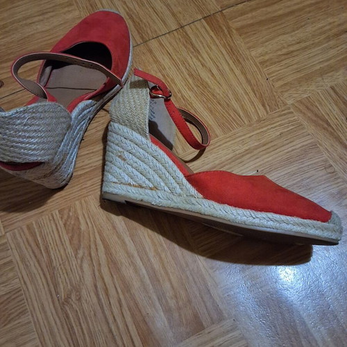 H&M Coral Summer Platform Sandals Size 38 Used