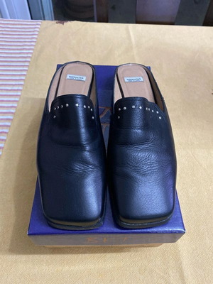 Hispanitas sandals genuine leather used, size 38, black