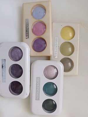 Seventeen eyeshadow palettes like new, pack of 4