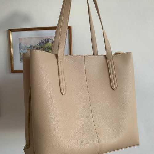 Shoulder bag new, beige, medium size