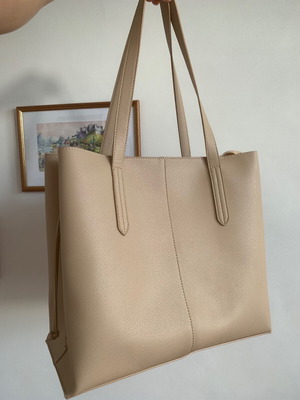 Shoulder bag new, beige, medium size