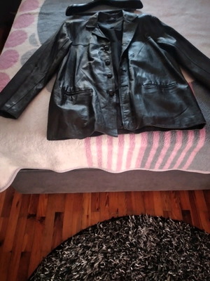 Leather jacket used, black, size L with buttons