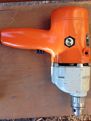 Τρυπάνι Black and Decker DNJ52 μεταχειρισμένο, 340W