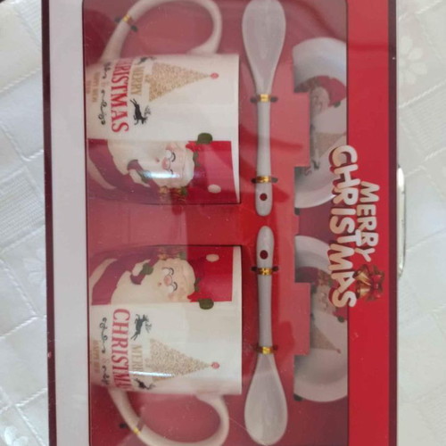 Christmas mug set new with saucers and spoons