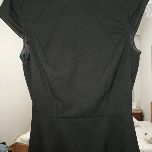 H&M pencil dress black like new, fitted