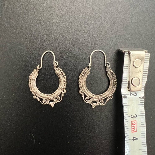 Silver 925 Bohemian style earrings like new