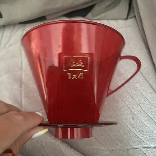 Melitta 1x4 Pour-Over Coffee Dripper Like New, Red Plastic