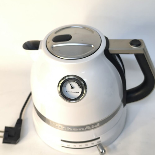 KitchenAid Artisan 5KEK1522 kettle like new, white