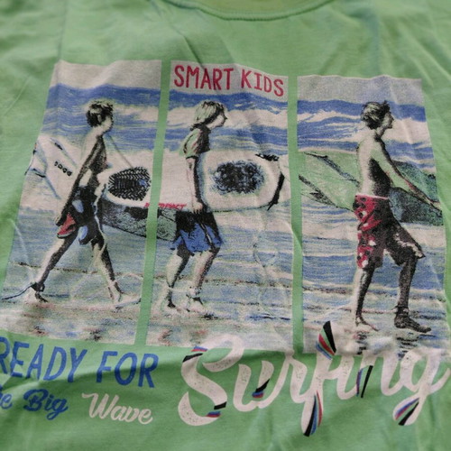 T shirt for 12 years old like new, green