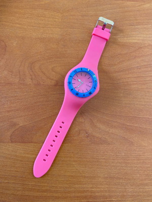 Ρολόι Loisir γυναικείο από καουτσούκ ροζ σαν καινούργιο