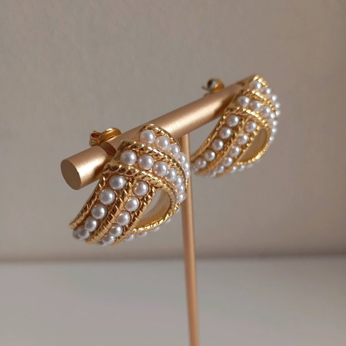 Stainless steel women's earrings new with pearl knot design gold-colored