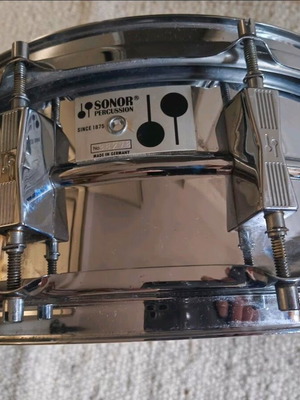 Sonor Phonic D505 ταμπούρο μεταχειρισμένο, seamless ferromanganese κέλυφος 14"×5.75"