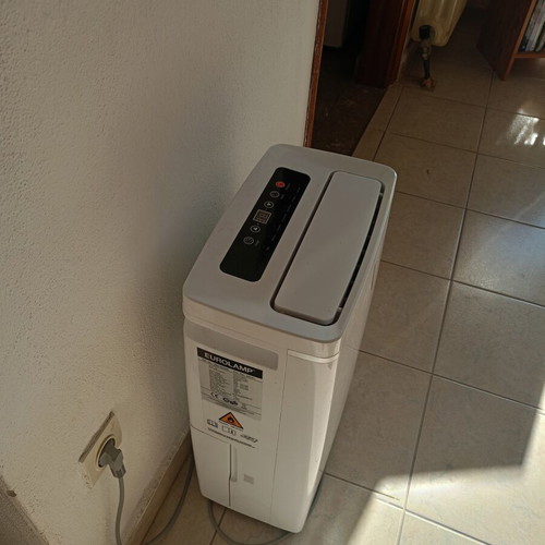 Eurolamp Dehumidifier 20L/24h New with Warranty
