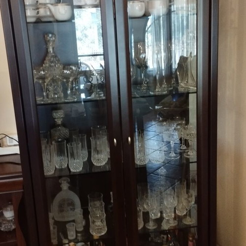 Crystal cabinet